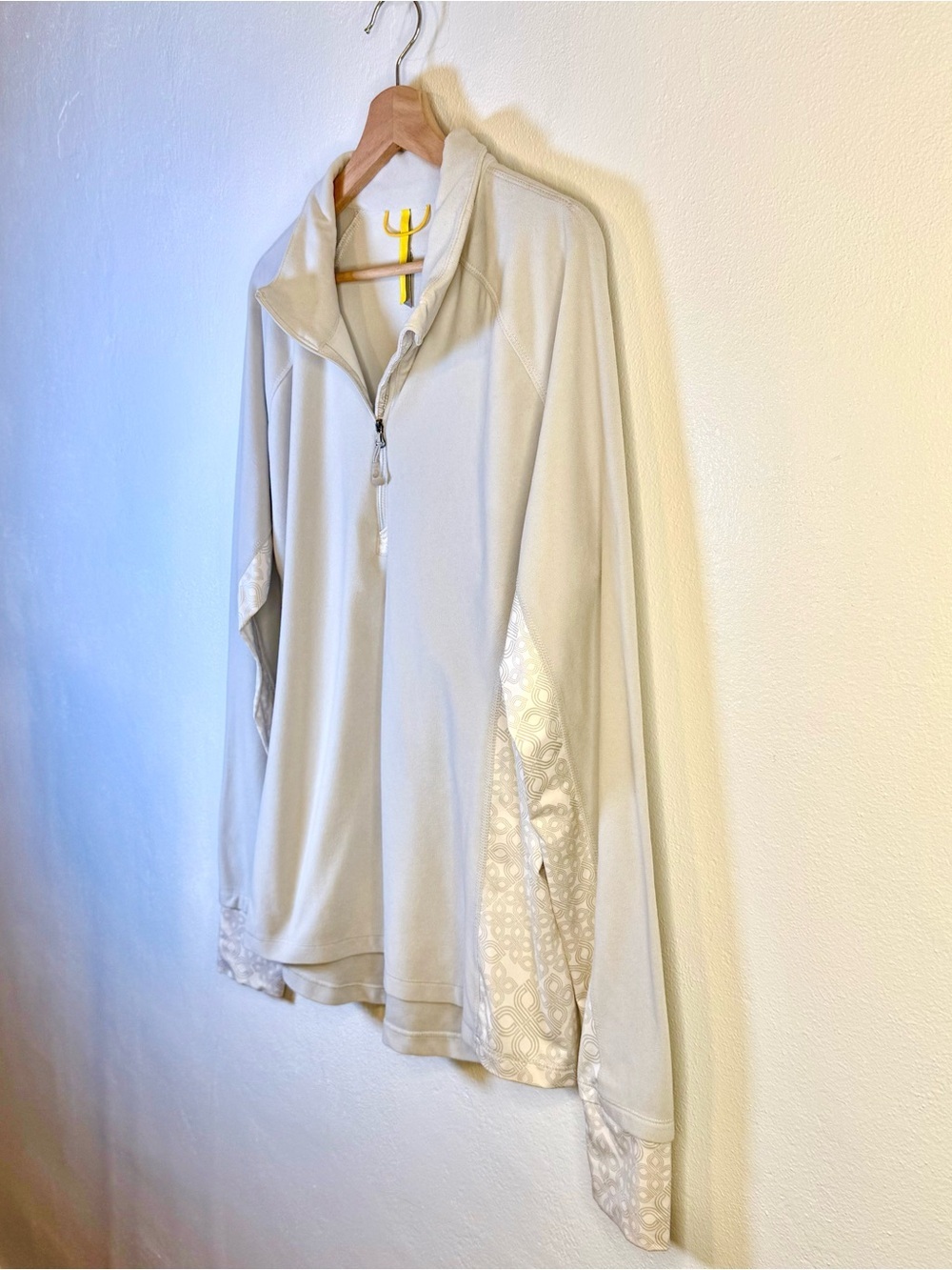 Lole Women’s Light Gray Quarter-Zip Pullover Top Size XL - Picture 8 of 16